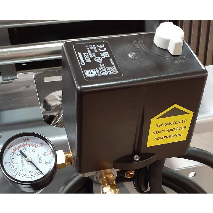 California Air Tools 60065C 60 gal. 6.5 HP 3-phase Electrical Air Compressor 208/230-Volt 155 MAX PSI - 60065C