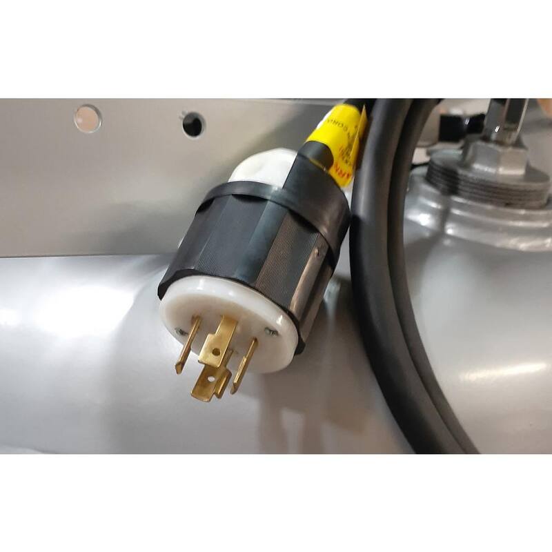 California Air Tools 60065C 60 gal. 6.5 HP 3-phase Electrical Air Compressor 208/230-Volt 155 MAX PSI - 60065C