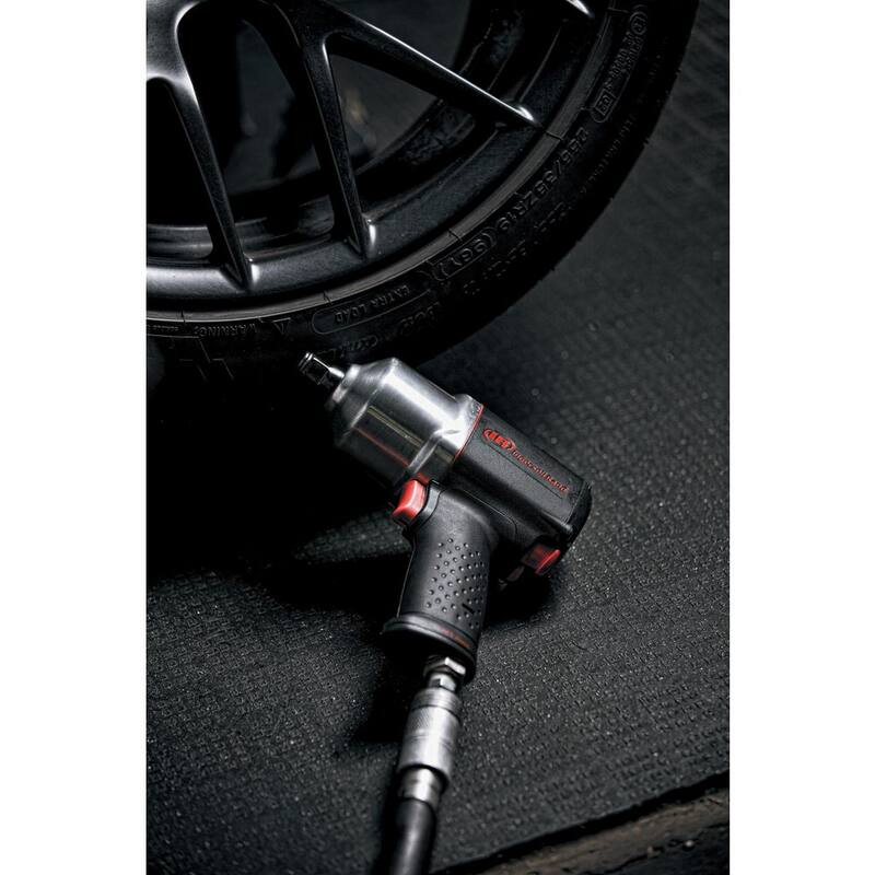 Ingersoll Rand 1/2 in. Drive, Air Impact Wrench, Quiet, 1100 ft./lbs. Nut-Busting Torque, General Duty, Standard Anvil, Black - 2135QXPA