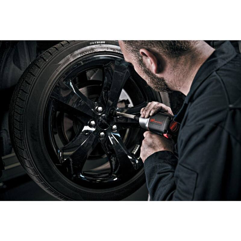 Ingersoll Rand 1/2 in. Drive, Air Impact Wrench, Quiet, 1100 ft./lbs. Nut-Busting Torque, General Duty, Standard Anvil, Black - 2135QXPA