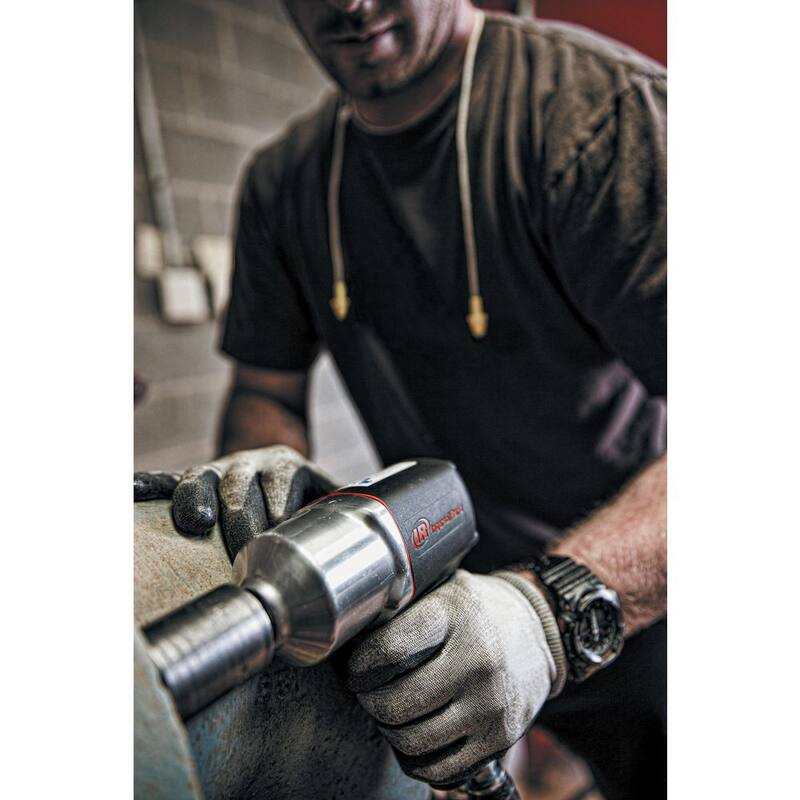 Ingersoll Rand 1/2 in. Drive, Air Impact Wrench, Quiet, 1100 ft./lbs. Nut-Busting Torque, General Duty, Standard Anvil, Black - 2135QXPA