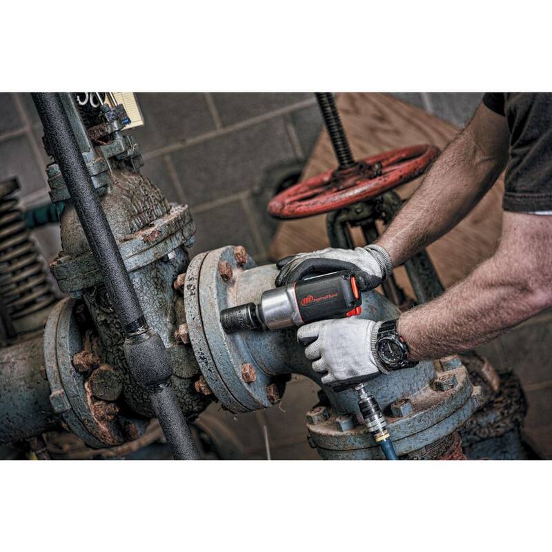 Ingersoll Rand 1/2 in. Drive, Air Impact Wrench, Quiet, 1100 ft./lbs. Nut-Busting Torque, General Duty, Standard Anvil, Black - 2135QXPA