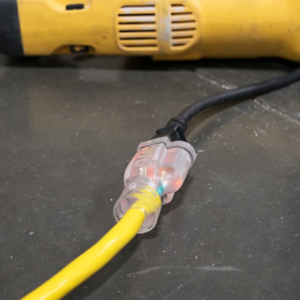Duromax SJTW Extension Cord, 10 AWG, Outdoor, 1 Outlets, Yellow, 100 ft - XPC10100A