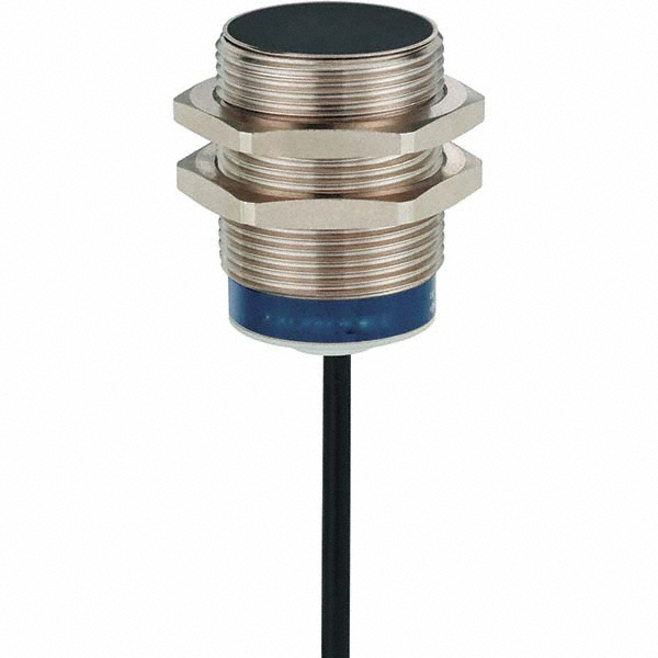 Telemecanique Sensors Inductive Proximity Sensor: Cylinder, 10 mm Detection Distance - XS1M30MA250A