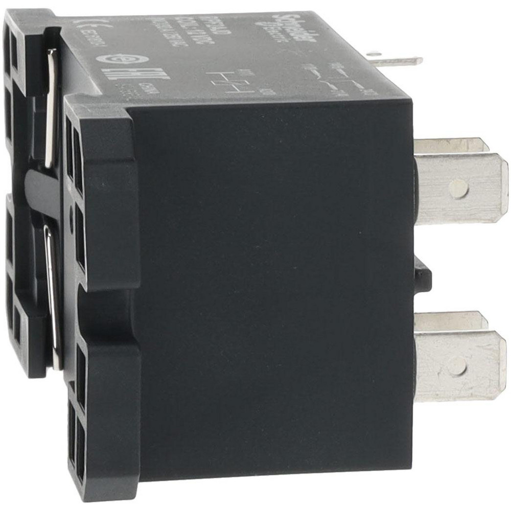 Schneider Electric 7,500 VA Power Rating, Electromechanical Plug-in General Purpose Relay - RPF2AJD