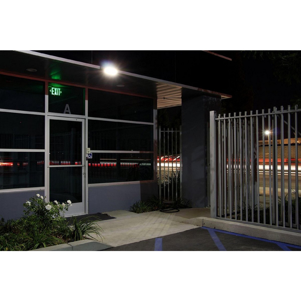 eLEDing Landscape Light Fixtures: Type of Fixture: Solar Path Light; Mounting Type: Wall; Lamp Type: Solar, LED; Housing Material: Polycarbonate - EE815WMC