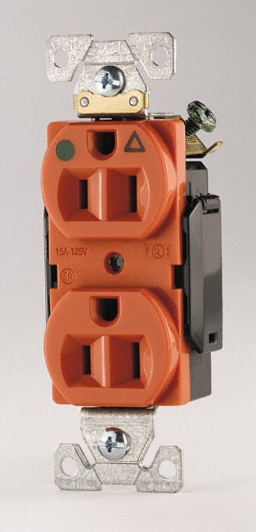 Cooper Wiring Devices Straight Blade Duplex Receptacle: NEMA 5-15R, 15 Amps, Isolated Ground - IG8200RN