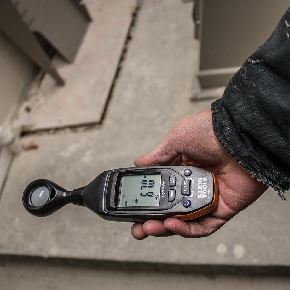 Klein Tools Light Meters; Compatible Lighting: Light; Maximum Measurement (FC): 4000; Maximum Measurement (Lux): 40000 lx; Minimum Measurement: 0.0 lx; Minimum Measurement (FC): 0; Minimum Measurement (Lux): 0; Accuracy ± (%): +/- 5 % reading +/-10 digits @ 10,000 Lux; Maximum Measurement (RPM): 40000 lx - ET130