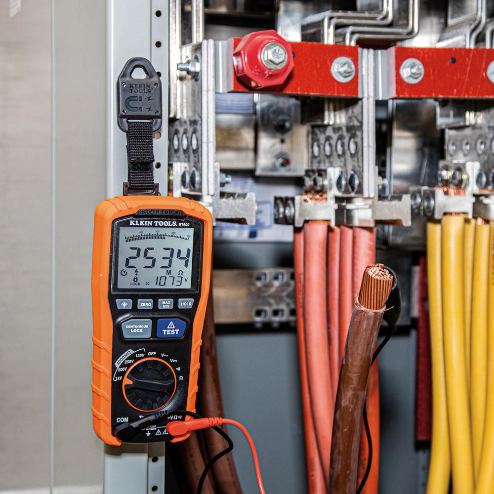 Klein Tools Megohmmeters: Display Type: LCD; Power Supply: AA Batteries; Resistance Capacity (Megohm): 4000; Maximum Test Voltage: 1000 - ET600