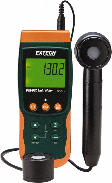 Extech 9 Volt Battery, 5,000 FC, LCD Display, Color Corrected Photodiode, Light Meter - 407026