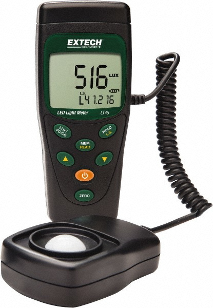 Extech 9 Volt Battery, 5,000 FC, LCD Display, Color Corrected Photodiode, Light Meter - 401025