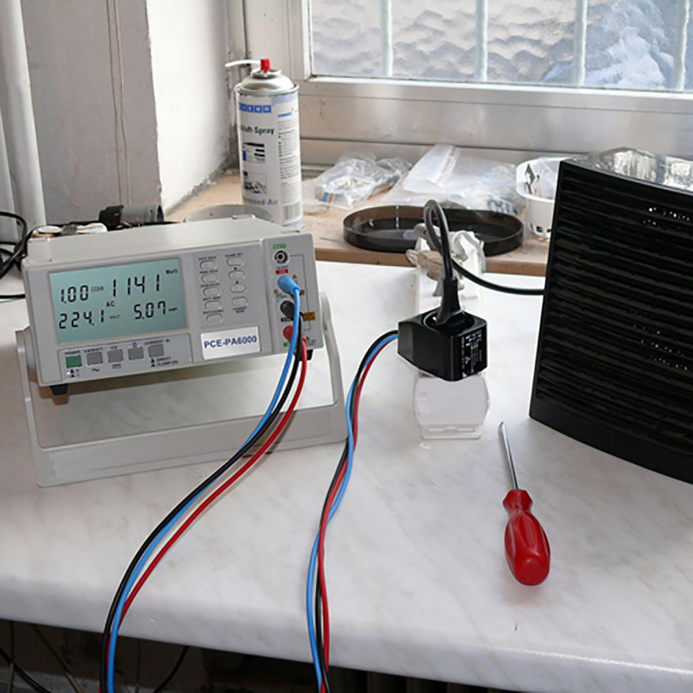 PCE Instruments Power Meters; Meter Type: Power Quality Analyzer; Application: Power Meter; Maximum Current Capability (A): 2000.00; Maximum Solar Power Measurement: 6 kW; Power Factor: 1; Peak Capture: Yes; Storage: 0; Cat Rating: CAT II; Data Logging: No; Overall Height: 3.5 in; Overall Length: 8.20 - PCE-PA6000