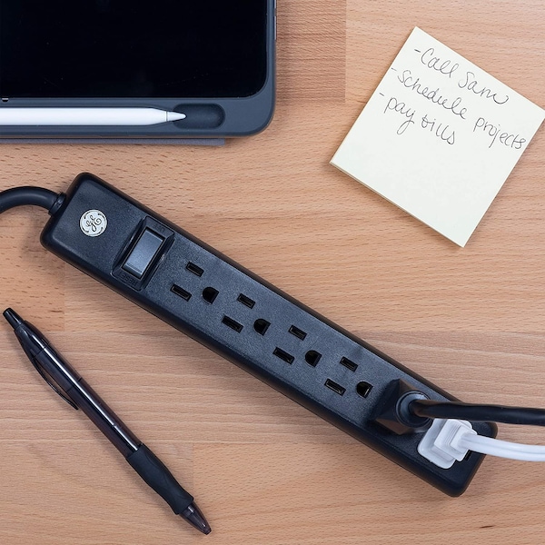 Ge GE 6-Outlet Power Strip, 7ft Cord, Black - 37816
