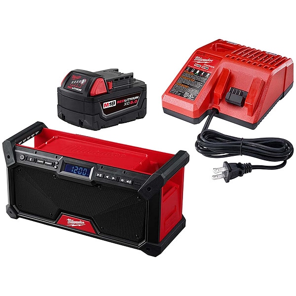 Milwaukee Tool AM/FM, Bluetooth, USB Cordles Jobsite Radio, 120 V AC, Includes Battery (5.0Ah) - 48-59-1850, 2952-20