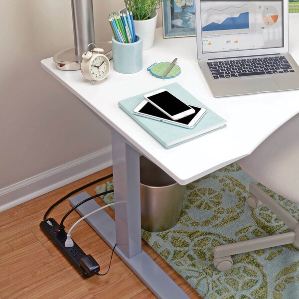 Tripp Lite Surge Suppressor, 1080J, 7-Outlet, 4' Cord, Black - TRPTLP74RB