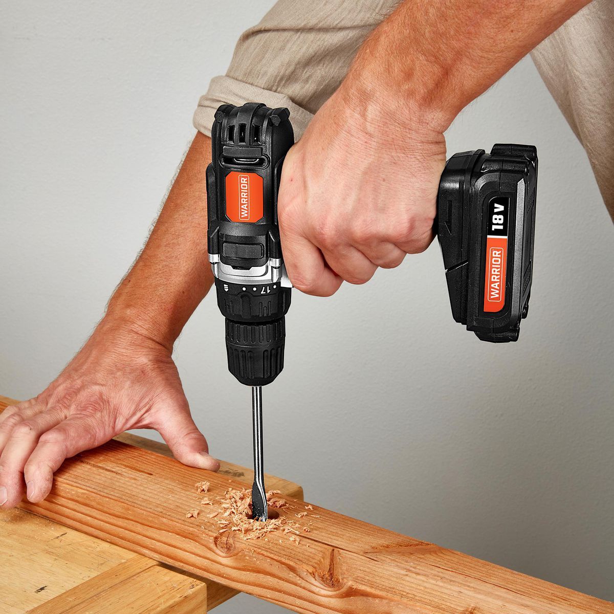 Kit de taladro inalámbrico Warrior 18V de 3/8 de pulgada con batería y cargador - 58389