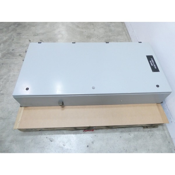 Eaton Cutler-Hammer POW-R-LINE C 70A AMP 3PH 120/208V-AC POWER DISTRIBUTION PANELBOARD - PRL3A PL3A