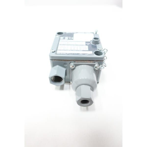 Interruptor de presión Allen Bradley 6-75PSI 120-600V-AC - 836T-T252J