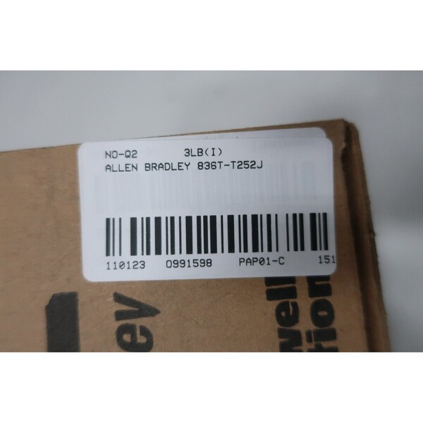 Interruptor de presión Allen Bradley 6-75PSI 120-600V-AC - 836T-T252J