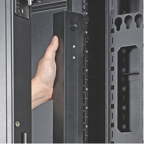 Tripp Lite PDU, Metered, 7.4kW, 230V, 8 C19/40 C13, 0U - PDUMV32HV