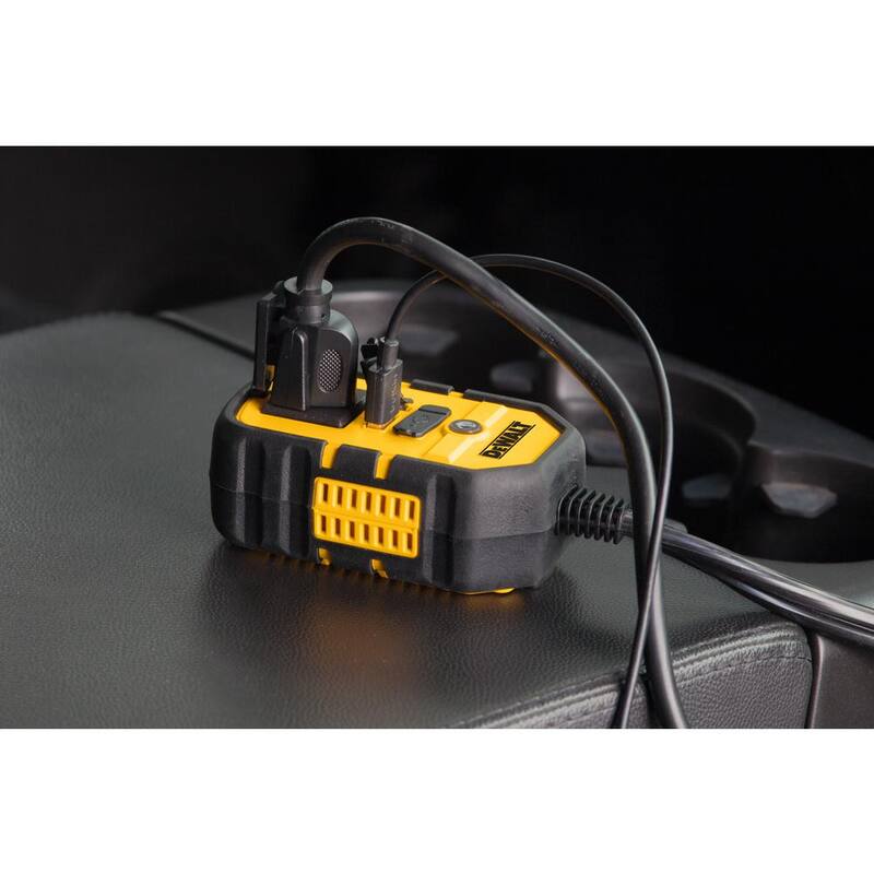 DEWALT 140-Watt Portable Car Power Inverter with Dual USB Ports - DXAEPI140
