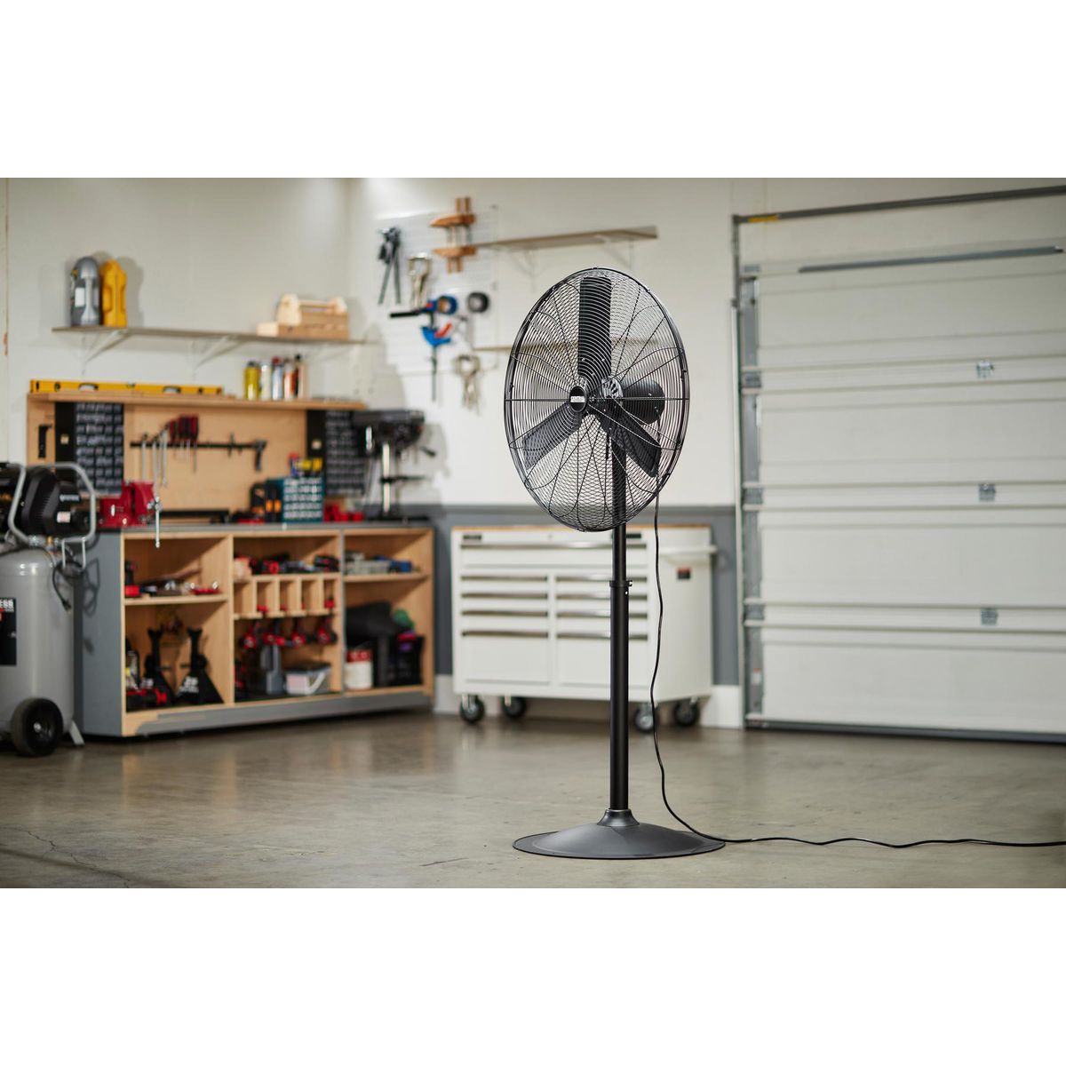 Máquina Central 30 pulgadas, ventilador de tienda de alta velocidad de pedestal de 3 velocidades - 47755