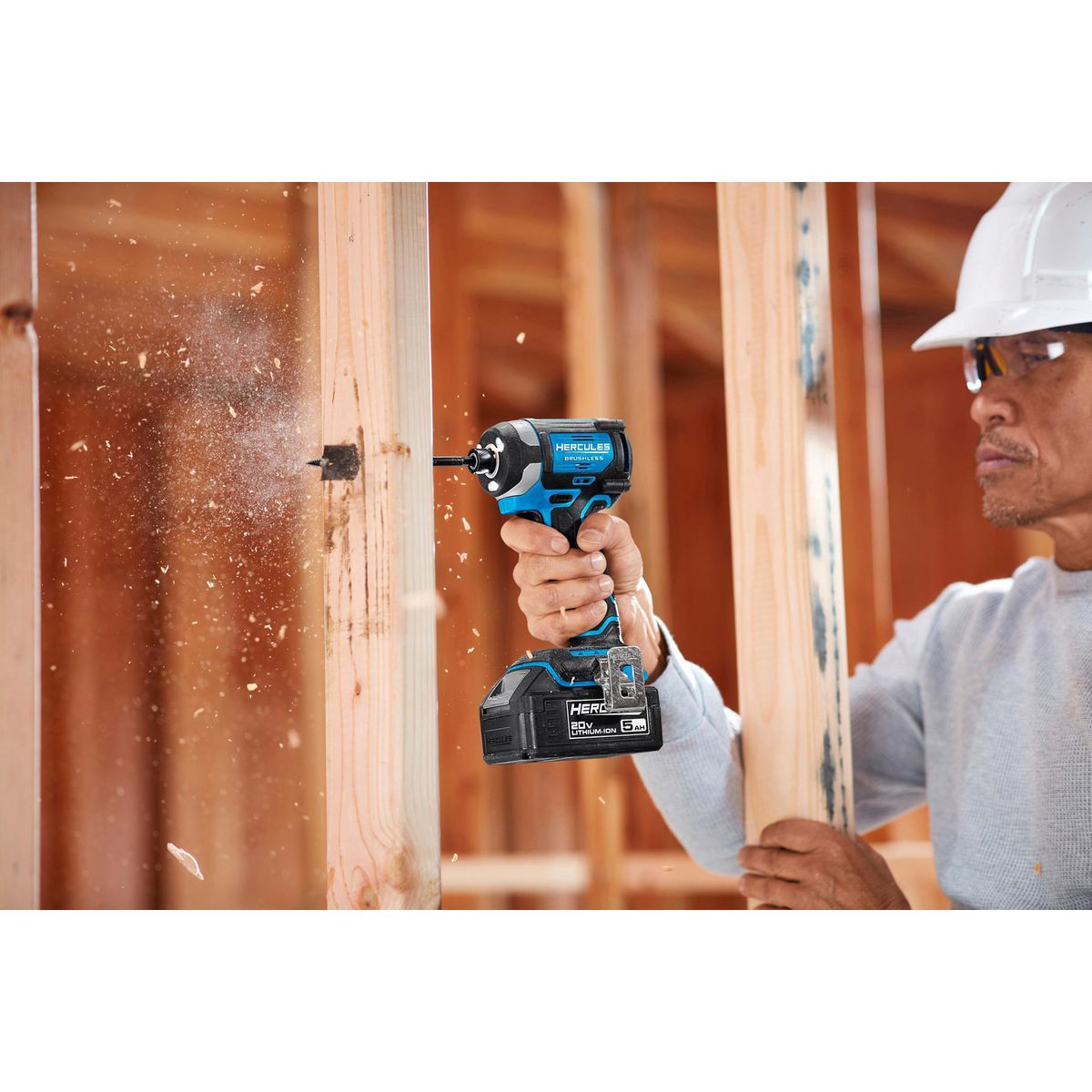 Kit combo de 2 herramientas Hercules 20V Brushless Cordless Hammer Drill and Impact Driver con (2) baterías de 5 Ah y cargador - 71291