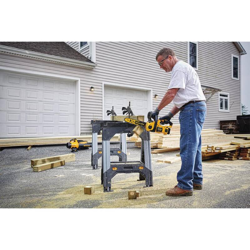 DEWALT 20V MAX 12in. Brushless Battery Powered Chainsaw Kit with (1) 5Ah Battery & Charger (45 Link) - DCCS620P1WDT612