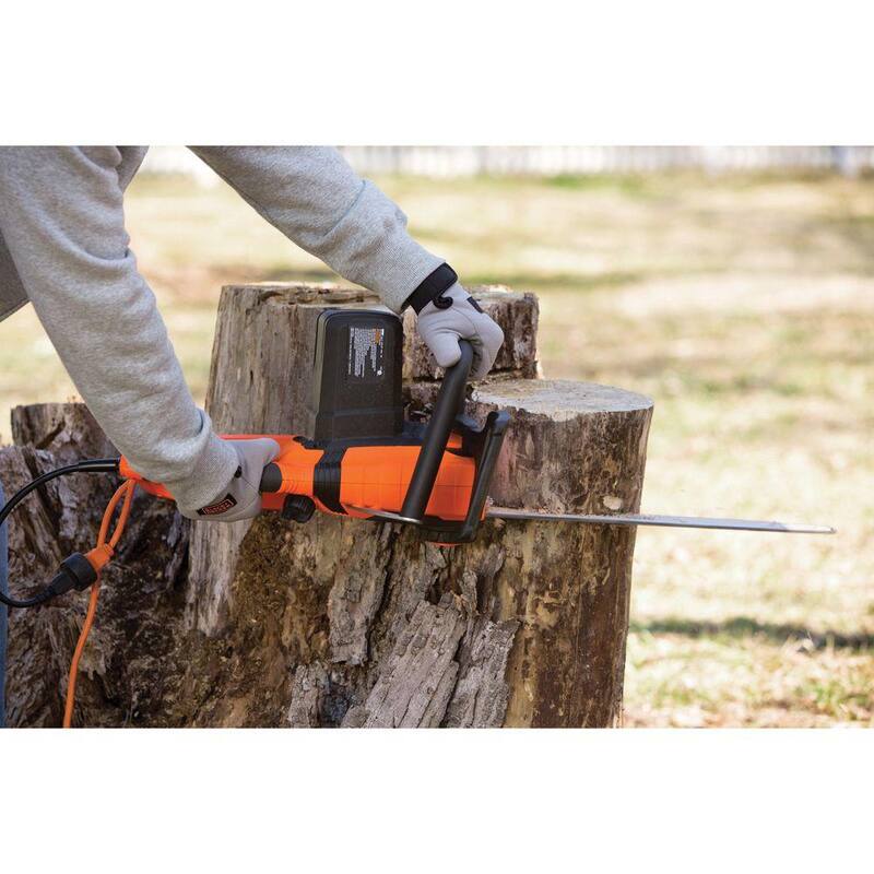 BLACK+DECKER 18 in. 15 AMP Corded Electric Rear Handle Chainsaw with Automatic Oiler - CS1518