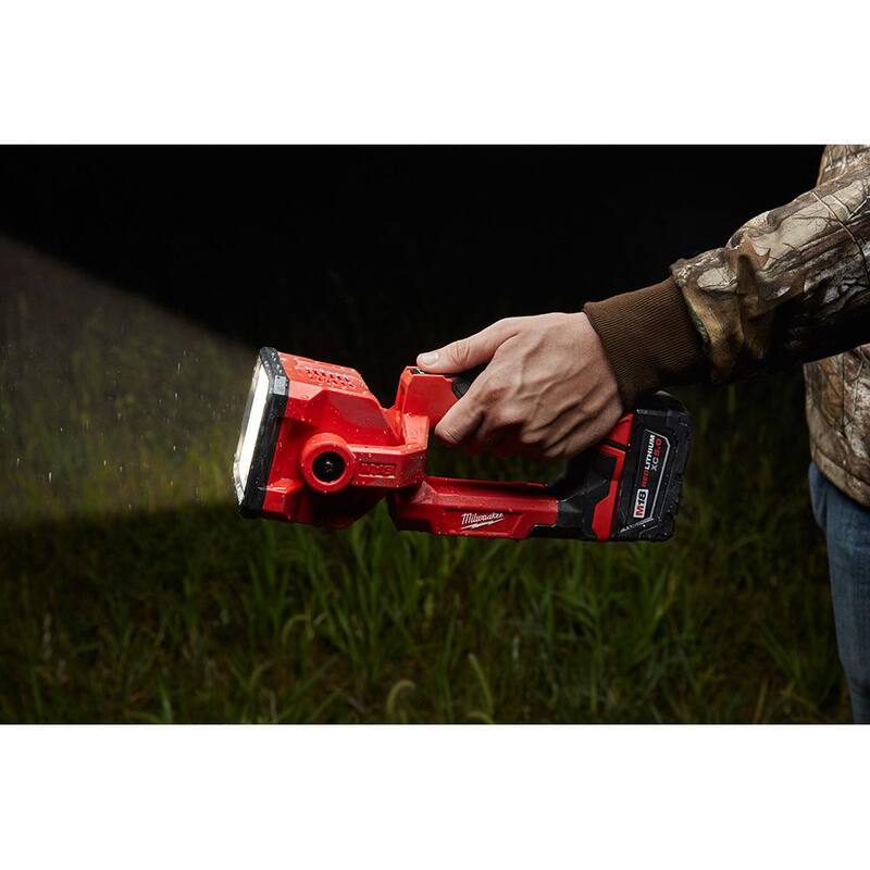 Milwaukee M18 FUEL 16 in. 18V Lithium-Ion  Brushless Battery Chainsaw Kit with M18 1250 Lumens Search Light (2-Tool) - 2727-21HD-2354-20