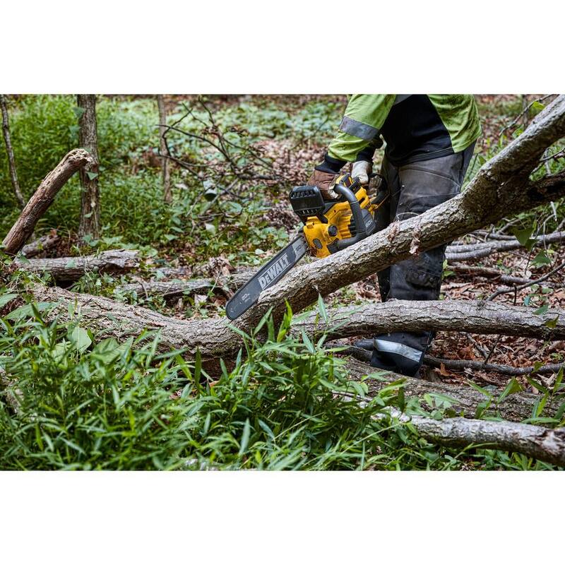 DEWALT FLEXVOLT 60V MAX 20 in. Brushless Electric Cordless Chainsaw Kit and Carry Case with (1) FLEXVOLT 5 Ah Battery & Charger - DCCS677Z1