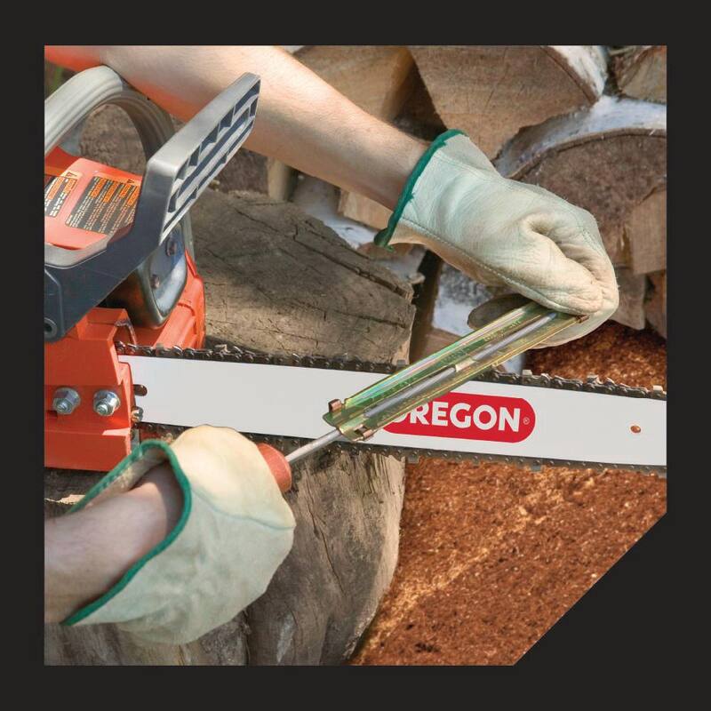 Oregon Chainsaw File Guide, Includes 7/32 in. Round Saw Chain File, for 3/8 in. and 0.404 in. pitch saw chain 25892-21 - 25892-21
