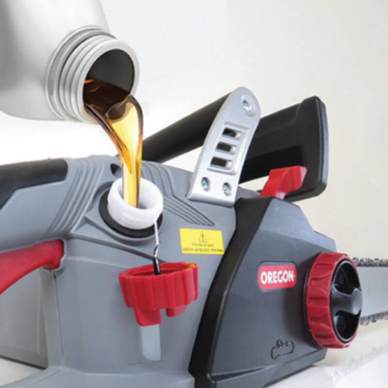 Oregon 1 qt. Chainsaw Bar and Chain Oil - 615045