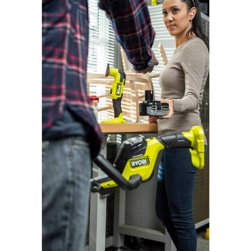 RYOBI ONE+ HP 18V Brushless 22 in. Battery Hedge Trimmer (Tool Only) - P2608BTL