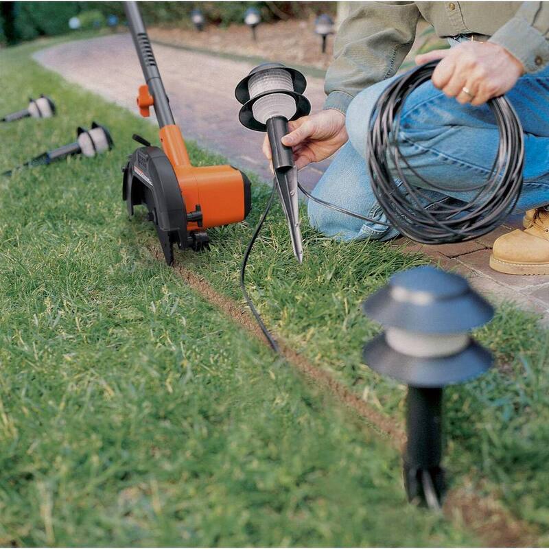 BLACK+DECKER 20V Cordless Battery Powered Lawn Edger Kit with (1) 1.5Ah Battery & Charger - BCED400C1