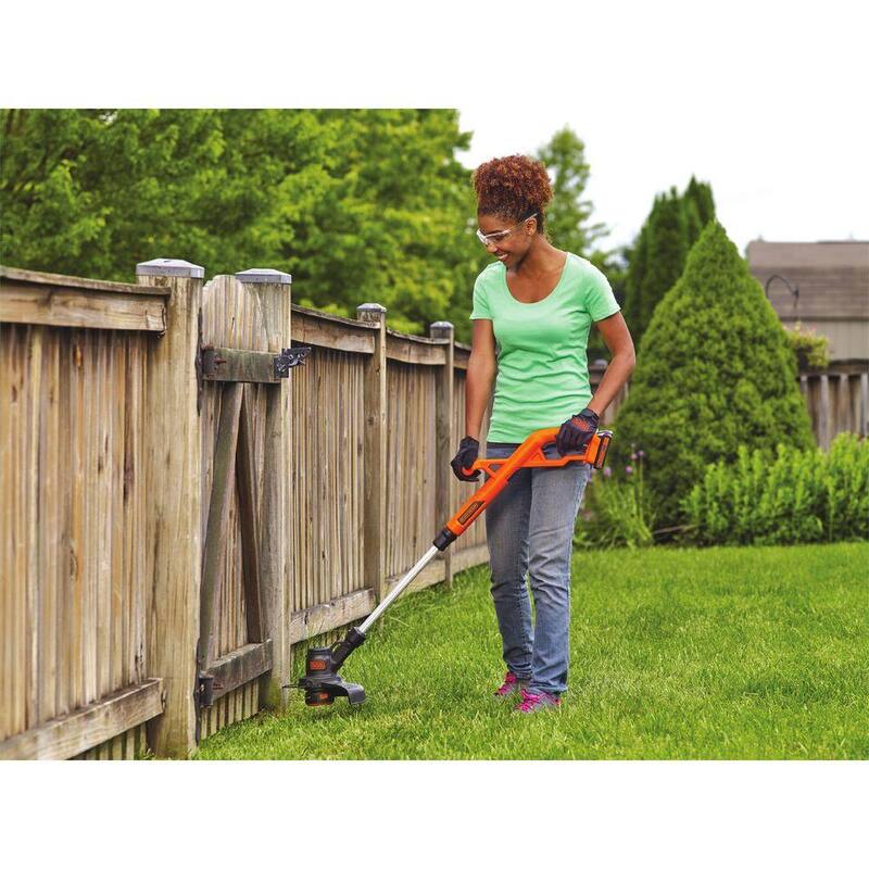 BLACK+DECKER 20V MAX Cordless Battery Powered String Trimmer & Leaf Blower Combo Kit with (2) 1.5 Ah Battery and Charger - LCC222