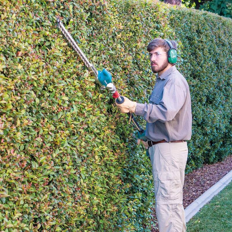 Makita LXT 18V Lithium-Ion Brushless 20 in. Articulating Pole Hedge Trimmer (Tool-Only) - XNU01Z