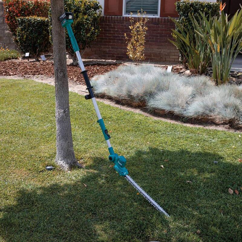 Makita LXT 18V Lithium-Ion Cordless 18 in. Telescoping Articulating Pole Hedge Trimmer Kit, 4.0Ah - XNU05SM1