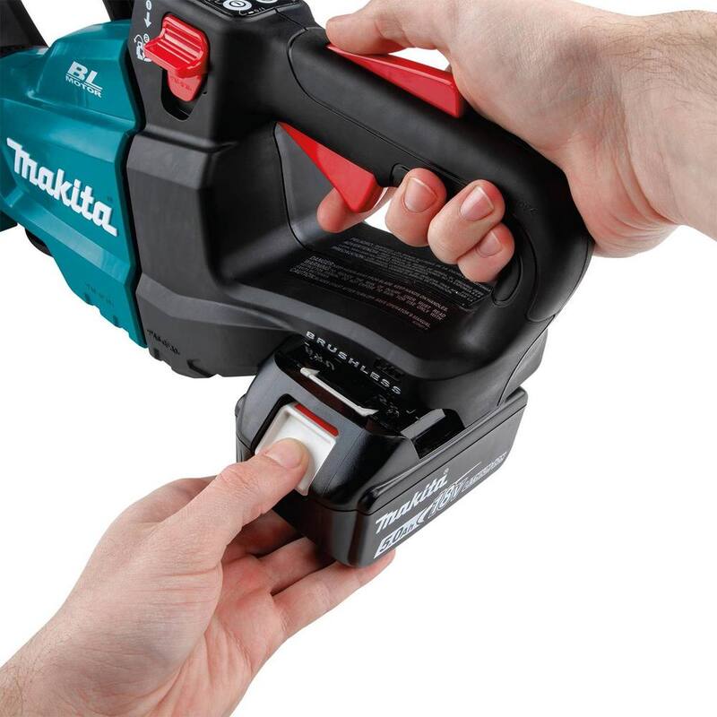 Makita LXT 18V Lithium-Ion Brushless Cordless 30 in. Hedge Trimmer Kit (5.0Ah) - XHU08T