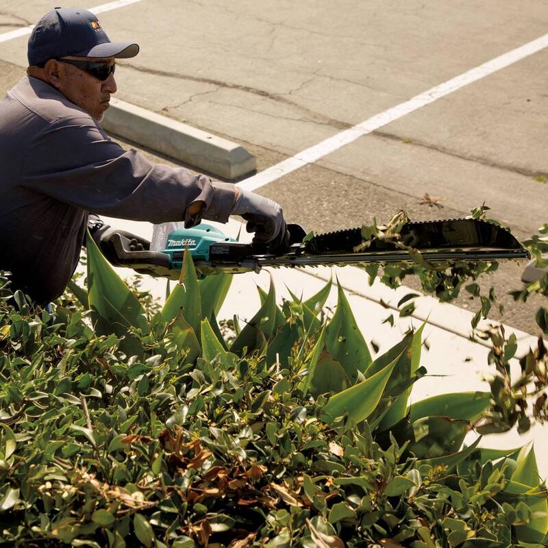 Makita XGT 40V max Brushless Cordless 24 in. Single-Sided Hedge Trimmer (Tool Only) - GHU04Z
