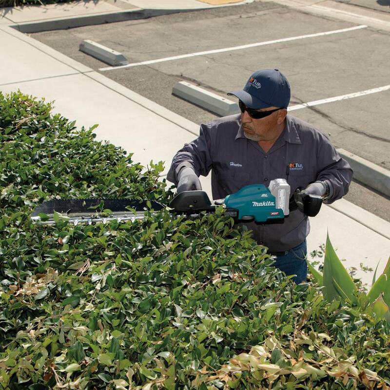 Makita XGT 40V max Brushless Cordless 24 in. Single-Sided Hedge Trimmer (Tool Only) - GHU04Z