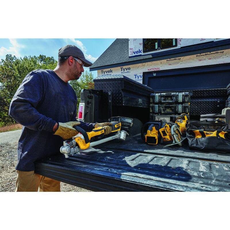 DEWALT 20V MAX Brushless Cordless Battery Powered String Trimmer Kit, Cordless Leaf Blower & Pruner (Tools Only) - DCST922P1W22320