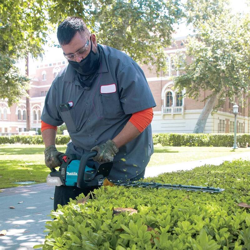 Makita XGT 40V max Brushless Cordless 24 in. Rough Cut Hedge Trimmer (Tool Only) - GHU01Z