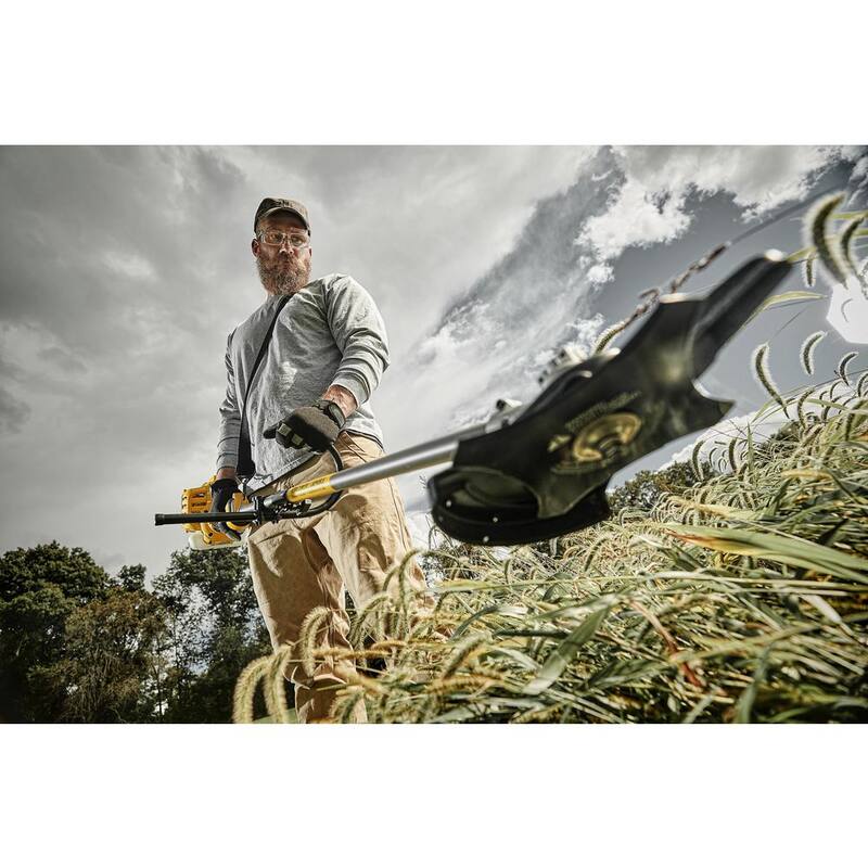 DEWALT 27 cc 2-Stroke Gas Brushcutter with Attachment Capability - DXGST227BC