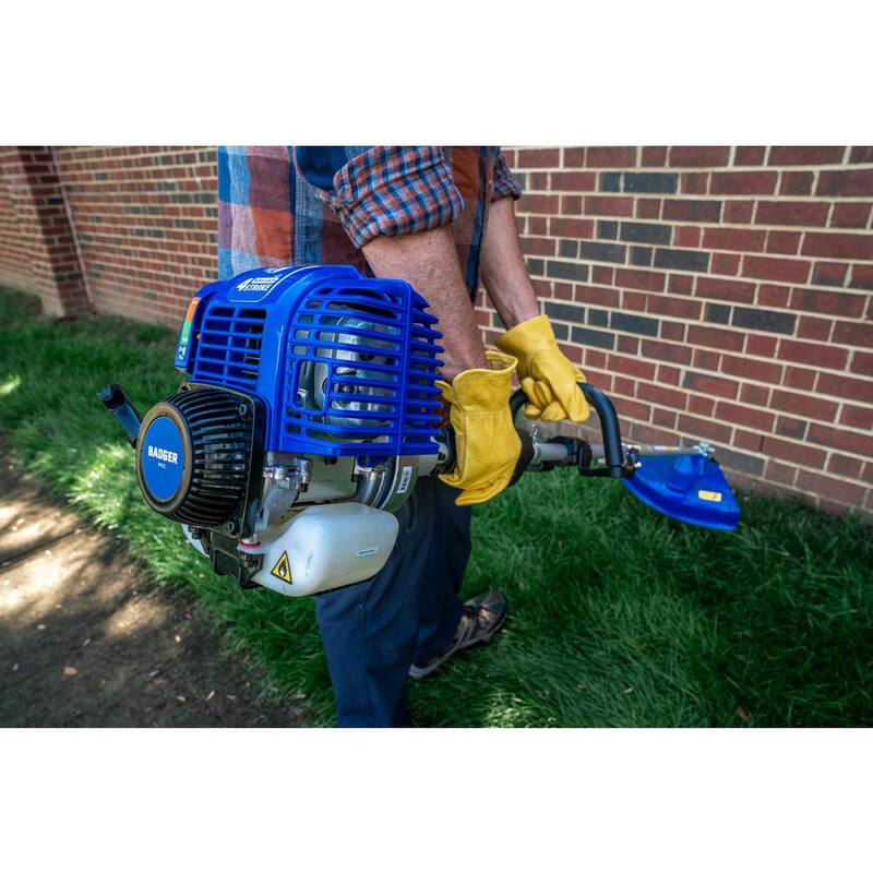 WILD BADGER POWER 31 cc Gas 4-Stroke 2-in-1 Straight Shaft Grass Hand Held Trimmer with Brush Cutter Blade and Bonus Harness - WBP31BCF