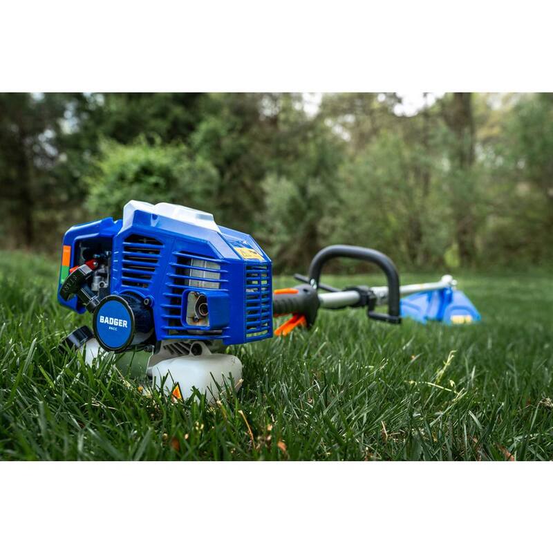 WILD BADGER POWER 31 cc Gas 4-Stroke 2-in-1 Straight Shaft Grass Hand Held Trimmer with Brush Cutter Blade and Bonus Harness - WBP31BCF