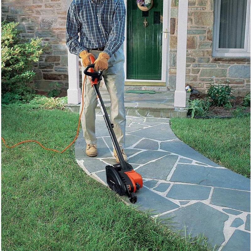 BLACK+DECKER 7.5 in. 12 Amp Corded Electric 2-in-1 Lawn Edger & Trencher - LE750