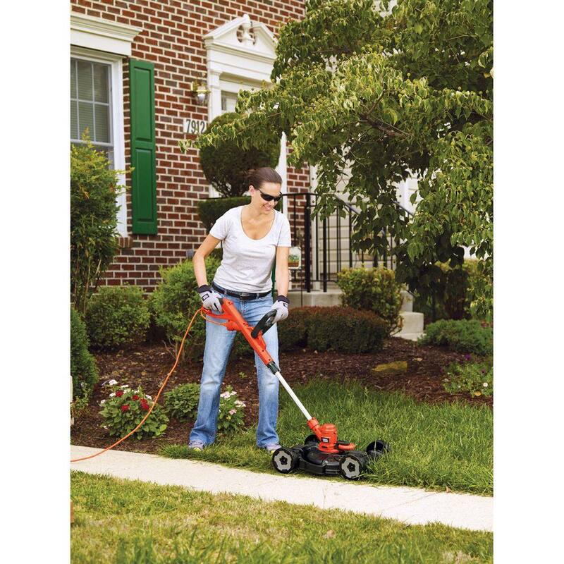 BLACK+DECKER 12 in. 6.5 AMP Corded Electric 3-in-1 String Trimmer & Lawn Edger with Lawn Mower Attachment - MTE912
