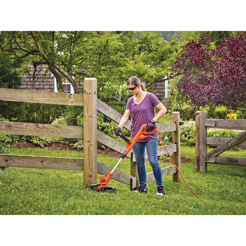 BLACK+DECKER 14 in. 6.5 Amp Corded Electric Single Line 2-In-1 String Trimmer & Lawn Edger with Automatic Feed - BESTA510