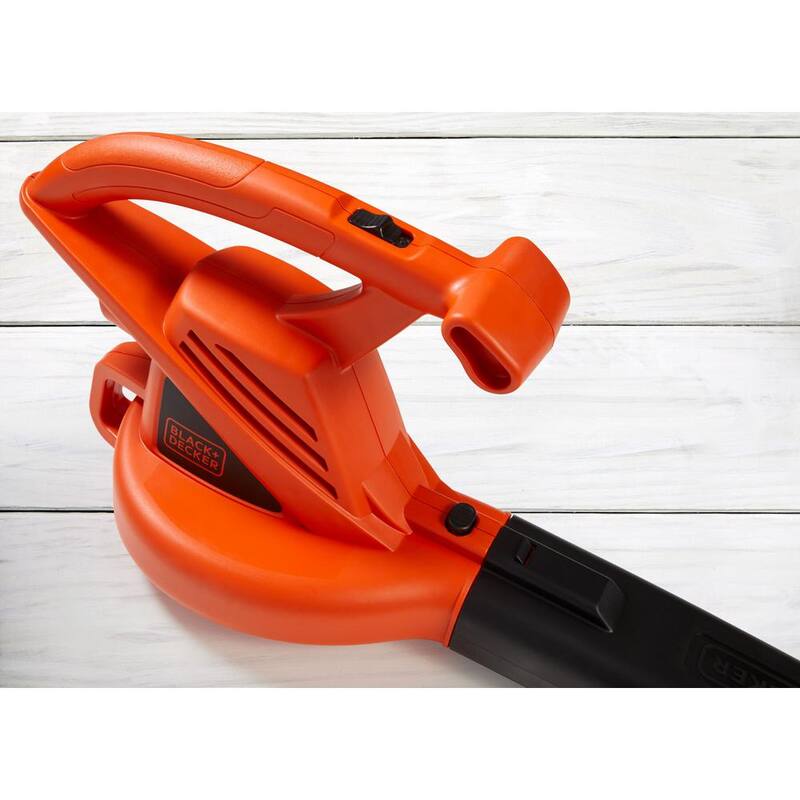 BLACK+DECKER 7 AMP 180 MPH 220 CFM Corded Electric Handheld Leaf Blower - LB700
